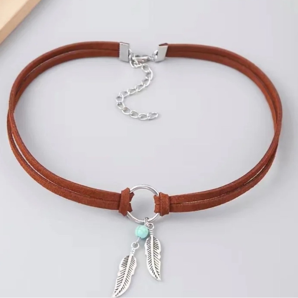 Cashmere Boho choker
New in packaging